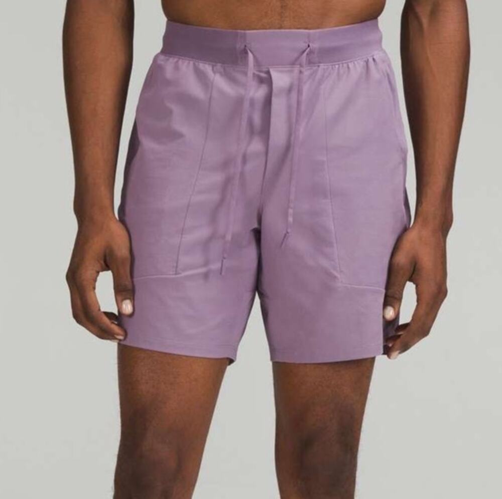 Lululemon Mens License to Train Linerless Shorts 7" Size S Purple Gym Workout